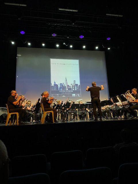 Le 3BS a emporté les spectacteurs par leur musique vibrante de grande qualité dirigé par Bernard Galinier Le 3BS a emporté les spectacteurs par leur musique vibrante de grande qualité dirigé par Bernard Galinier